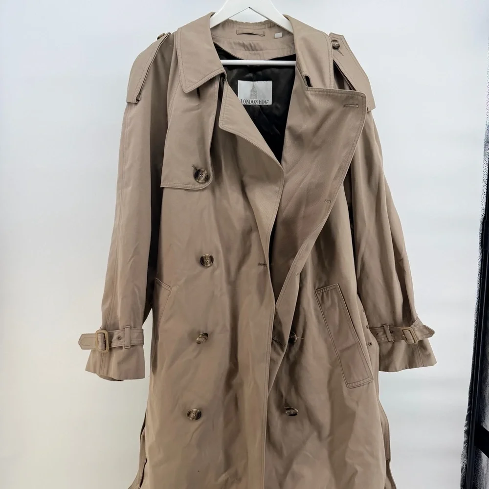 London Fog Vintage Tan Double Breasted Trench Coat with zip in lining
